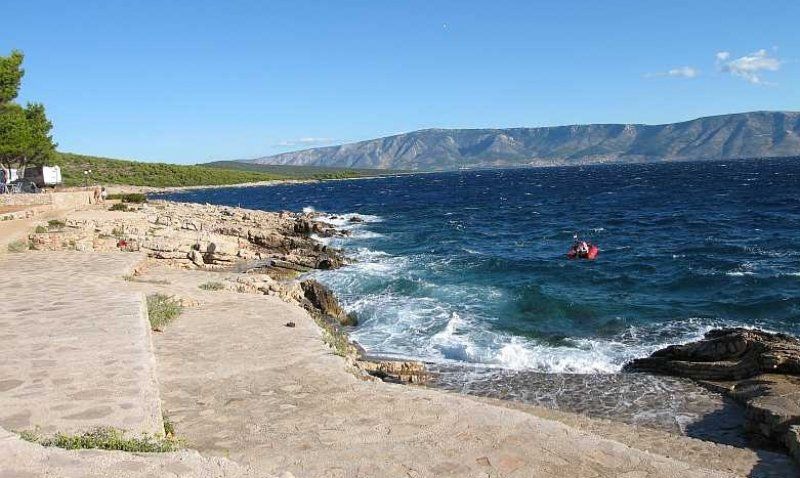 Plaża na campingu naturystycznym Vrboska