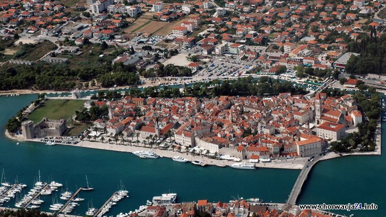 Trogir starówka na wyspie