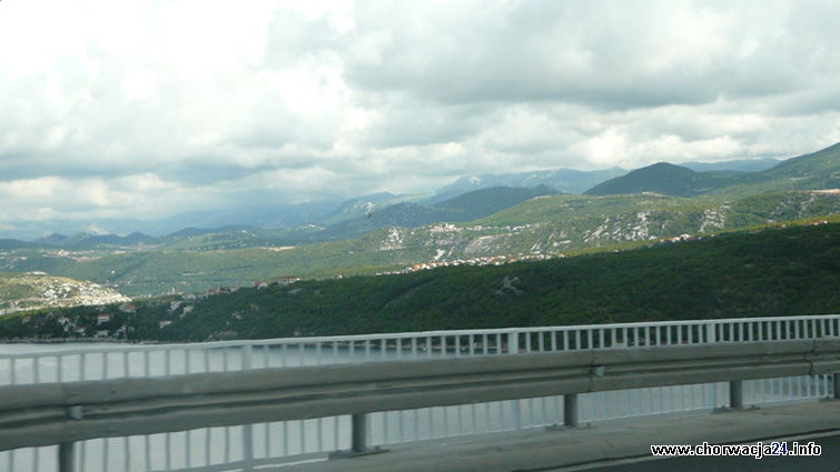 Widok z mostu na Krk