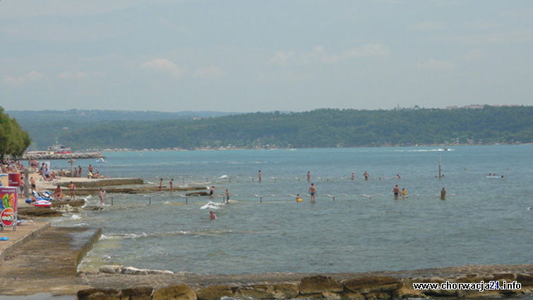 Urocze plaże Novigrad w regionie Istria