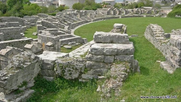 Ruiny starożytnego teatru Salona