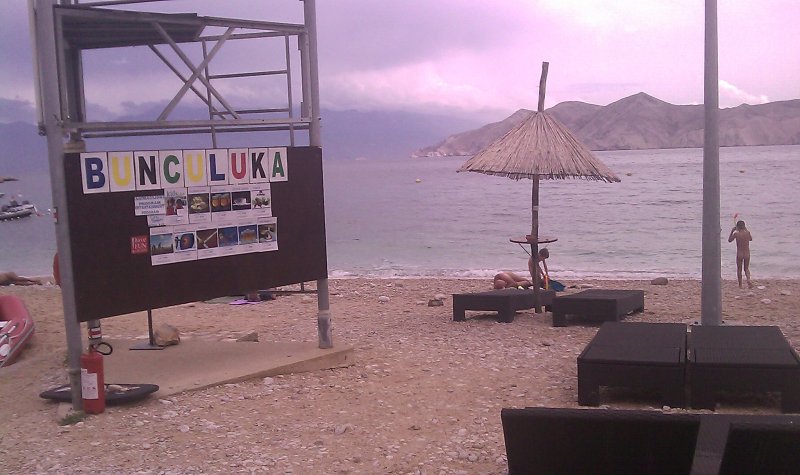 Plaża naturystyczna na campingu FKK Bunculuka
