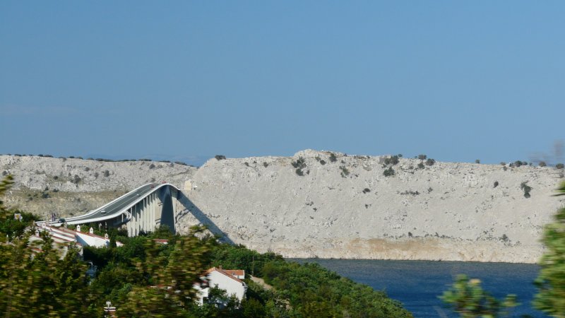 Most na wyspę Krk w Chorwacji