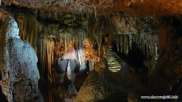 Jaskinia Baredine